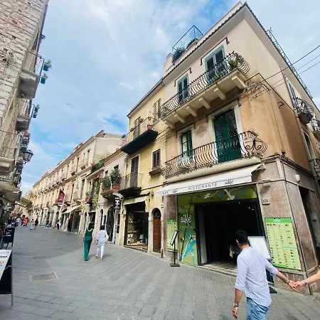 Vivaldi Maison * Taormina